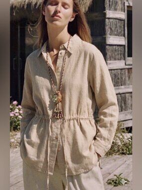 NEW DKNY Tan Linen Blend Drawstring Safari Jacket Shirt MEDIUM Neutral Bohemian